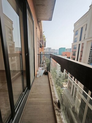Balcony in 4 BHK Apartment at Shankar Vilas CHS, Chembur – for Rent
