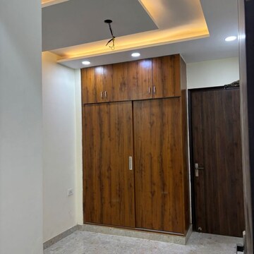 Bedroom in 2 BHK Apartment at Shubham CHS Andheri West, Andheri West – for Rent