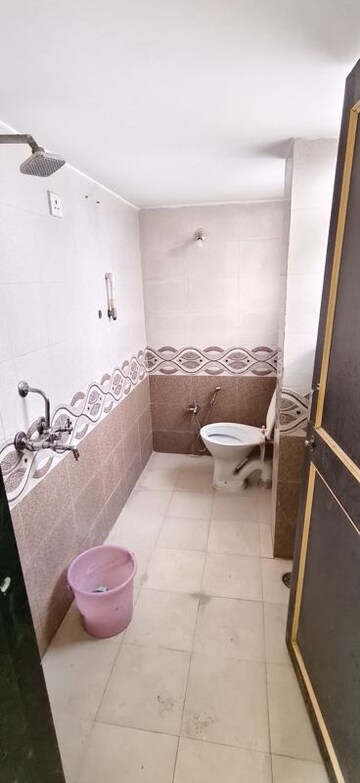 Bathroom in 1 BHK Apartment at Wadgaon Sheri – for Rent