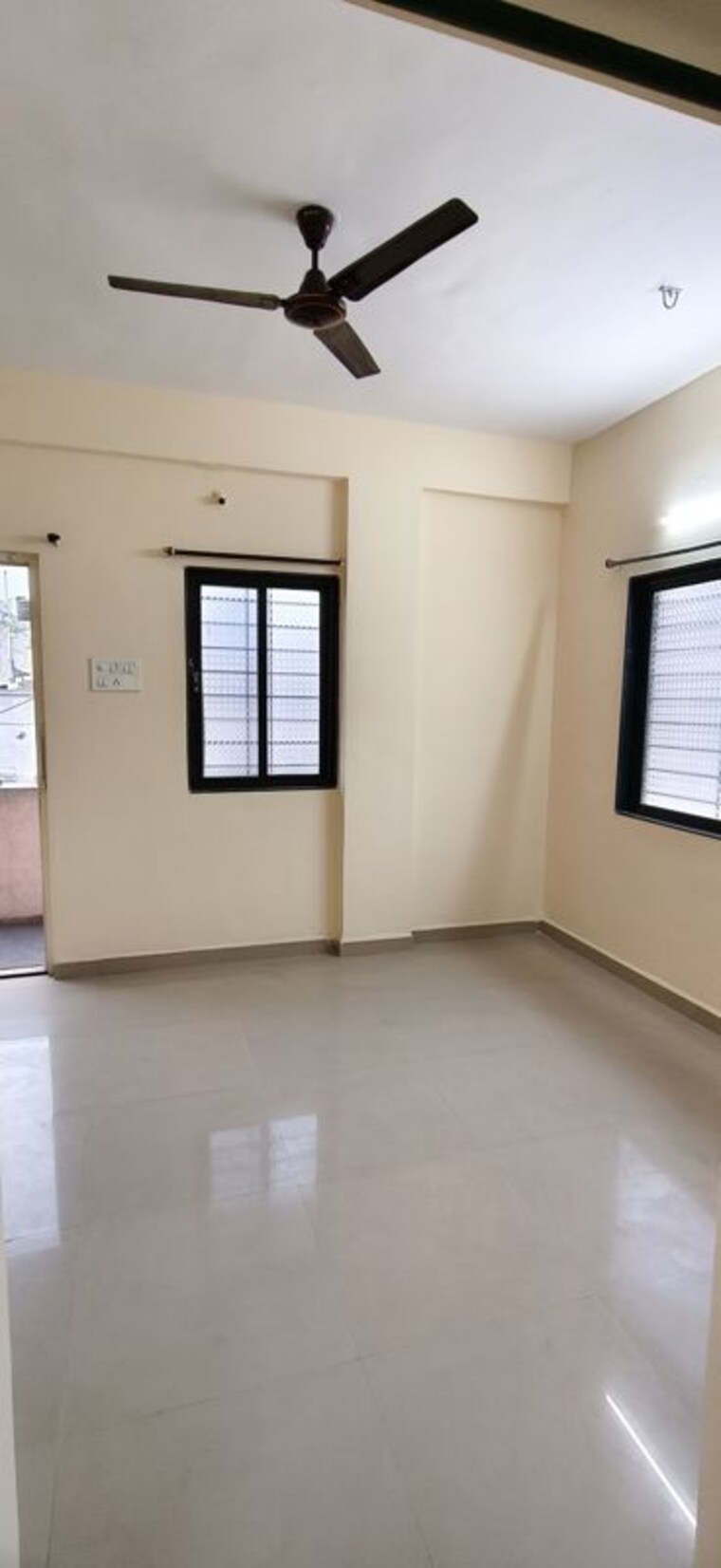 Room, wadgaon sheri 1 Bedroom 523 Sq.Ft. Apartment In Wadgaon Sheri Pune 9863596