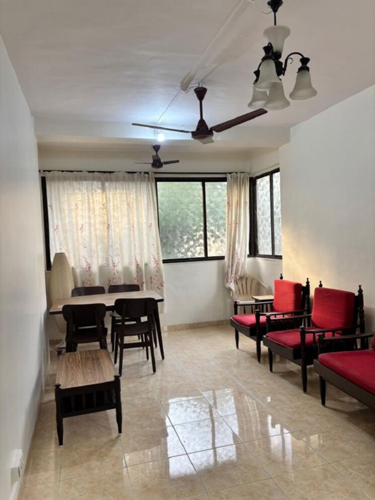 Living Room, bandra west 1 Bedroom 500 Sq.Ft. Apartment In Bandra West Mumbai 9863588