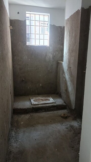 Building Lobby in 3 BHK Apartment at Bariatu – for Sale