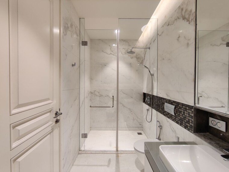 Bathroom, bhartiya-city-leela-residences 3 Bedroom 3118 Sq.Ft. Apartment In Thanisandra Main Road Bangalore 9863598