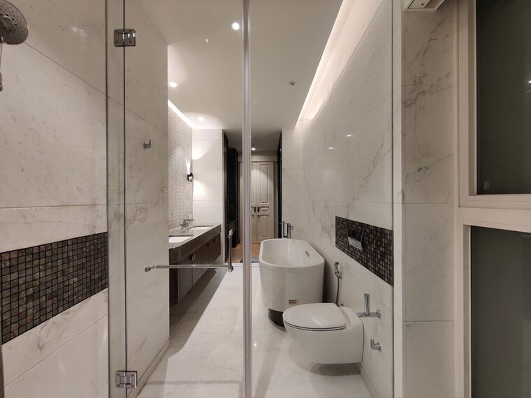 Bathroom, bhartiya-city-leela-residences 3 Bedroom 3118 Sq.Ft. Apartment In Thanisandra Main Road Bangalore 9863598
