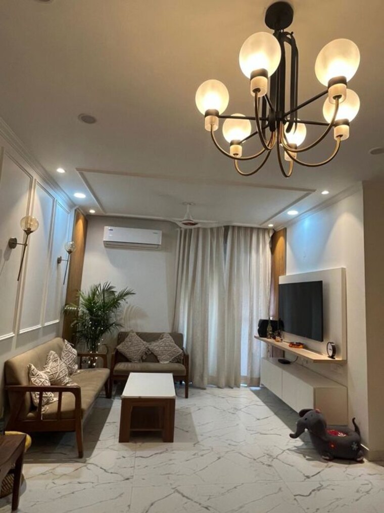 Living Room, sector 70 3 Bedroom 1100 Sq.Ft. Builder Floor In Sector 70 Gurgaon 9863650