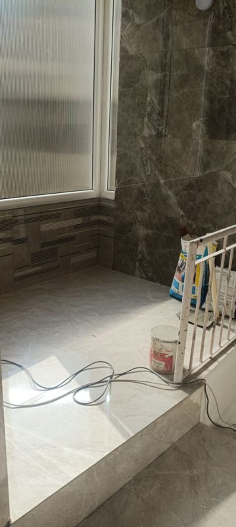 Balcony, vasant kunj 2.5 Bedroom 1400 Sq.Ft. Apartment In Vasant Kunj Delhi 9863658