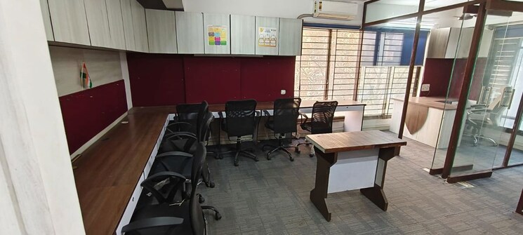 Team Area, pranik-chambers Commercial Office Space 600 Sq.Ft. In Andheri East Mumbai 9863668