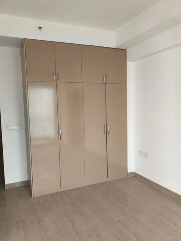 Room in 2 BHK Apartment at Prateek Wisteria, Sector 77 – for Rent