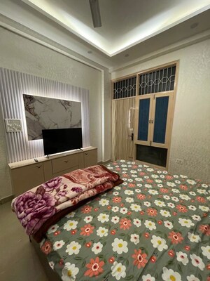 Bedroom in 3 BHK Apartment at Sector 70 – for Sale