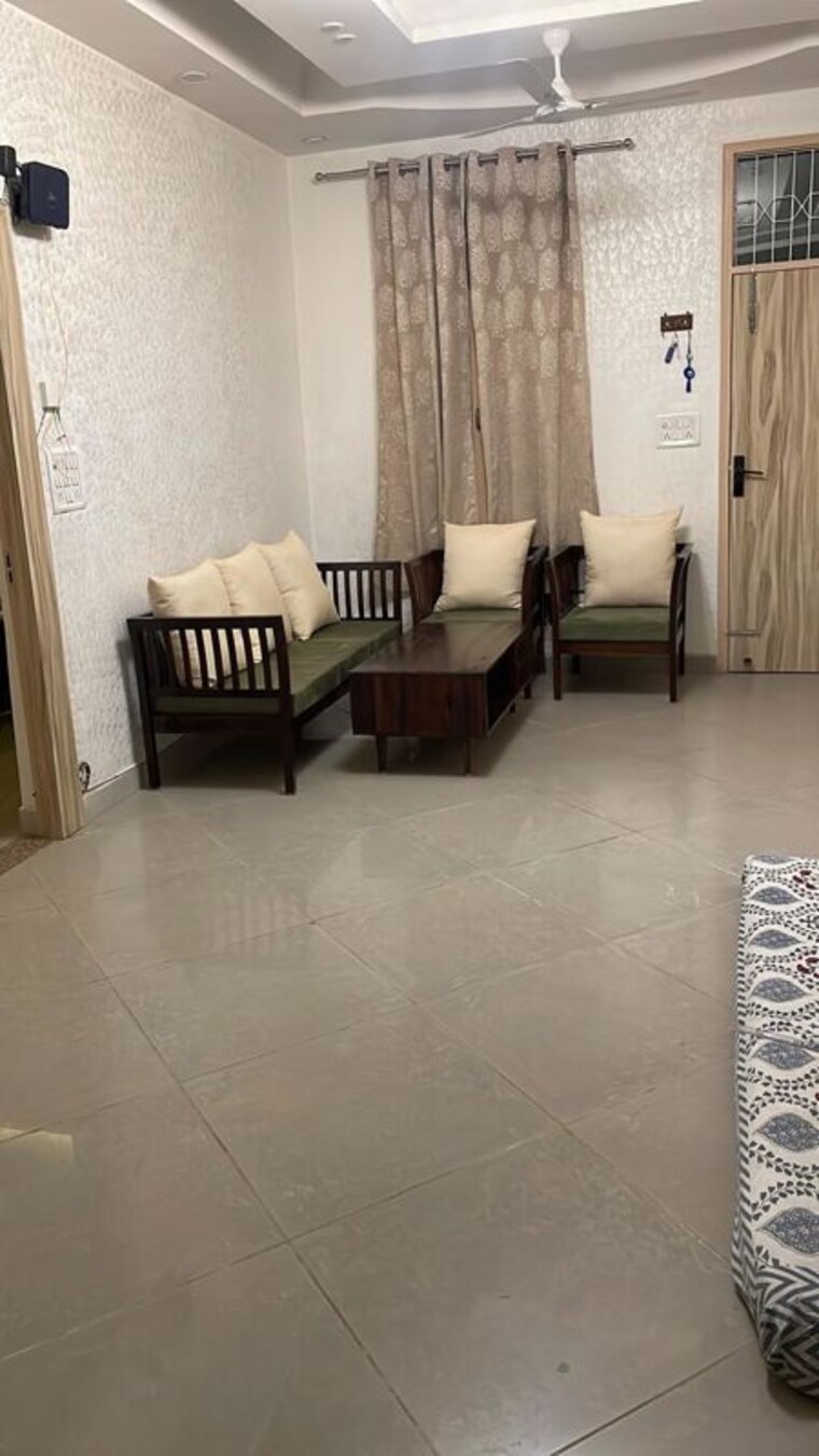 Living Room, sector 70 3 Bedroom 1600 Sq.Ft. Apartment In Sector 70 Gurgaon 9863663