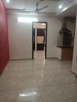 Room in 3 BHK Apartment at Sector 70 – for Sale