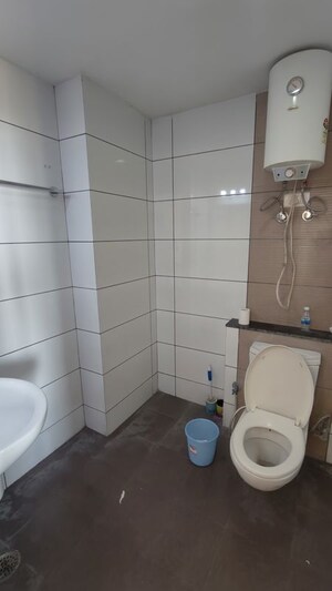 Bathroom in 3 BHK Apartment at Phullanwal – for Rent
