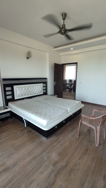 Bedroom in 3 BHK Apartment at Phullanwal – for Rent