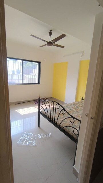 Bedroom in 2 BHK Apartment at Aundh – for Rent