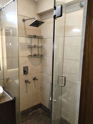 Bathroom in 2.5 BHK Apartment at Mayur Vihar – for Rent