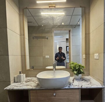 Master Bedroom in Studio Apartment at Gaur Yamuna City Gaur Suites, Gaur Yamuna City – for Rent