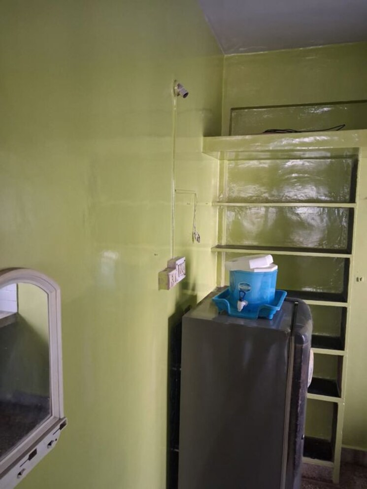 Bathroom, vishrantwadi 1 Bedroom 700 Sq.Ft. Apartment In Vishrantwadi Pune 9863307