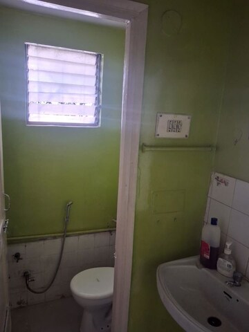 Attached Bathroom in 1 BHK Apartment at Vishrantwadi – for Rent