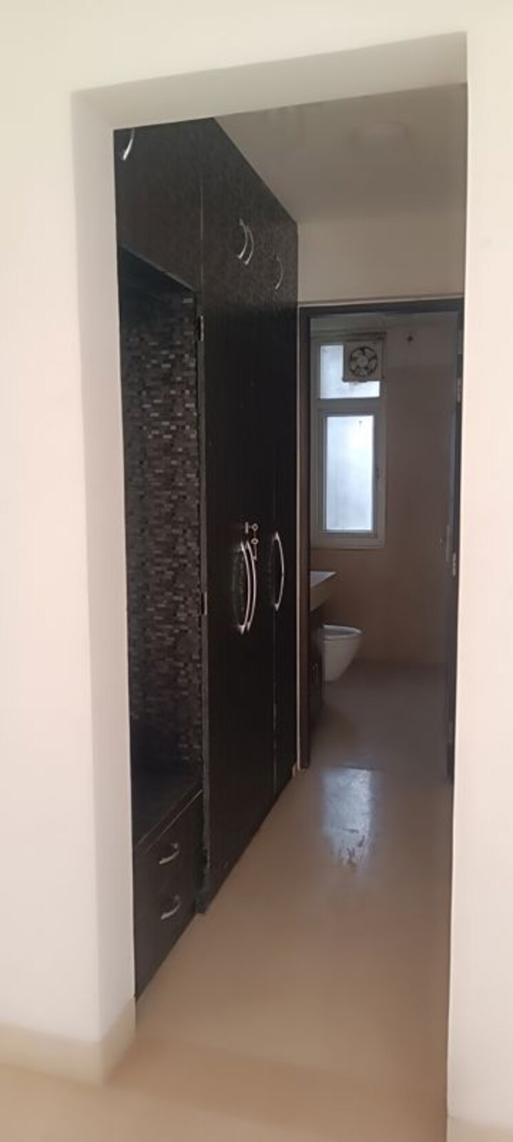 undefined, puri-diplomatic-greens-phase-i 3.5 Bedroom 2250 Sq.Ft. Apartment In Sector 111 Gurgaon 9863729