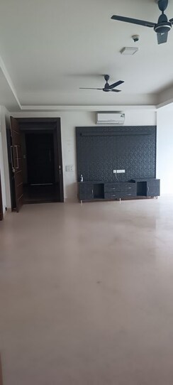 3.5 BHK + Servant Room Apartment For Rent in Puri Diplomatic Greens Phase I