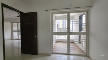 Room in 3 BHK Apartment at AR Atlas, Wakad – for Rent