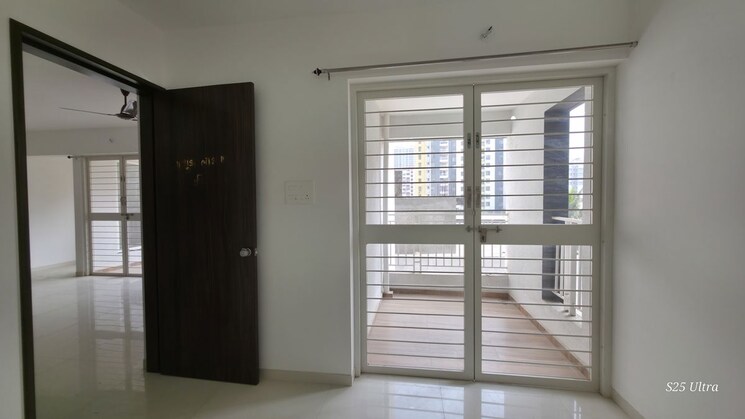 Room, ar-atlas 3 Bedroom 1058 Sq.Ft. Apartment In Wakad Pune 9863736
