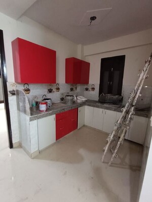 Kitchen in 2.5 BHK Builder Floor at Mayur Vihar – for Rent