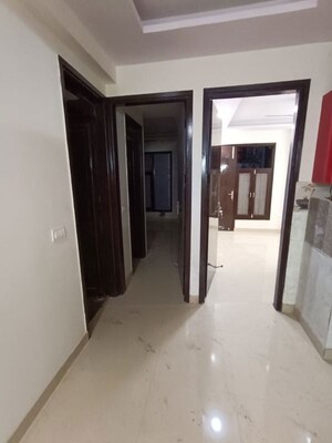 Building Lobby in 2.5 BHK Builder Floor at Mayur Vihar – for Rent