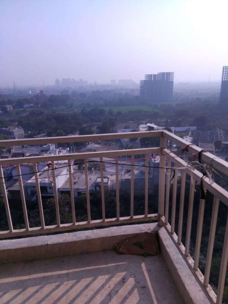 Balcony, auric-city-homes 3 Bedroom 672 Sq.Ft. Apartment In Sector 82 Faridabad 9863763