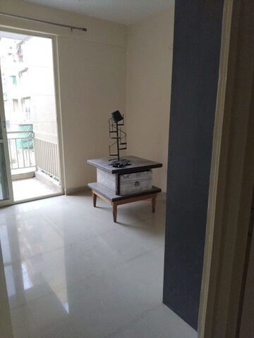 Room in 3 BHK Apartment at Auric City Homes, Sector 82 – for Rent