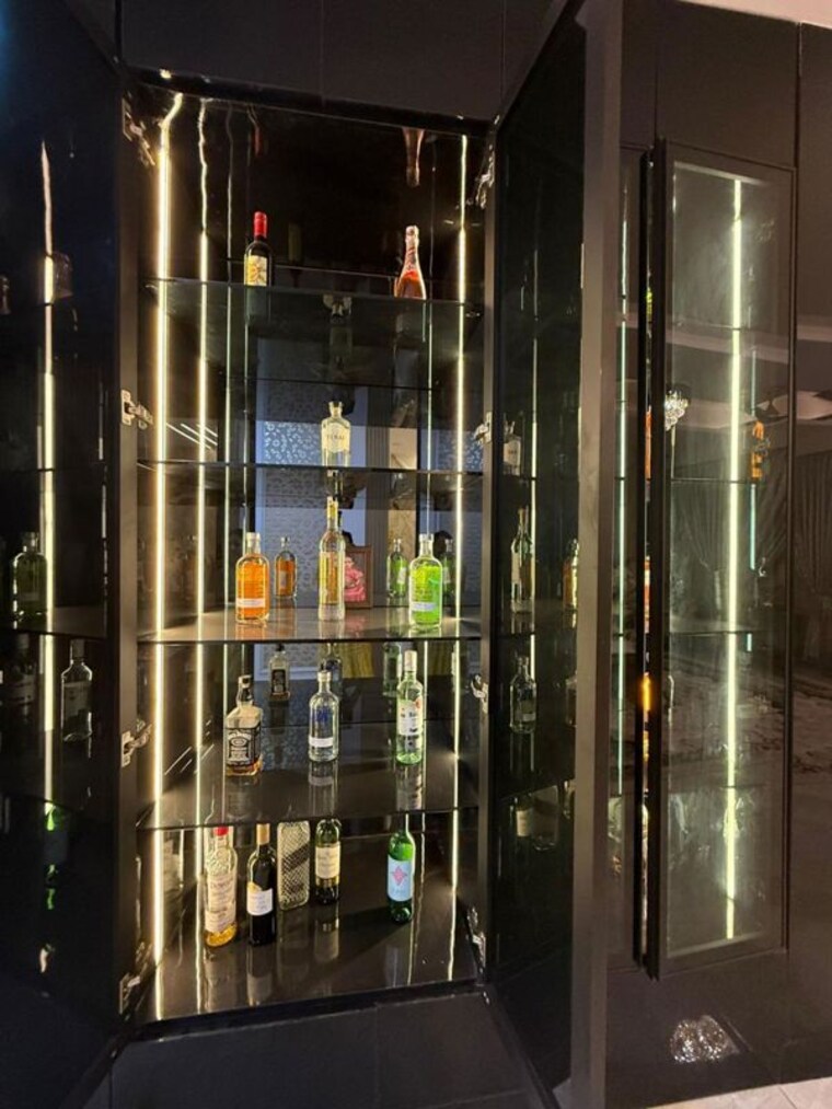 Gym, divya-angels 4 Bedroom 1650 Sq.Ft. Builder Floor In Indrapuram Ghaziabad 9863780