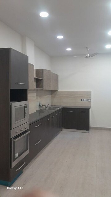 Kitchen in 3 BHK Builder Floor at SS Mayfield Gardens, Sector 51 – for Rent