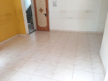 Room in 2.5 BHK Apartment at Anandvan Residency, Anand Nagar – for Rent