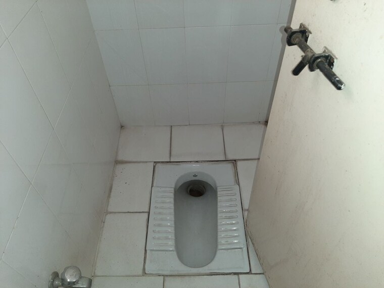 Bathroom, anandvan-residency 2.5 Bedroom 1000 Sq.Ft. Apartment In Anand Nagar Pune 9863789