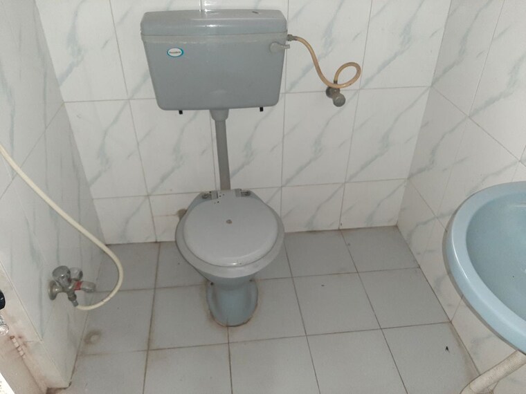 Bathroom, anandvan-residency 2.5 Bedroom 1000 Sq.Ft. Apartment In Anand Nagar Pune 9863789