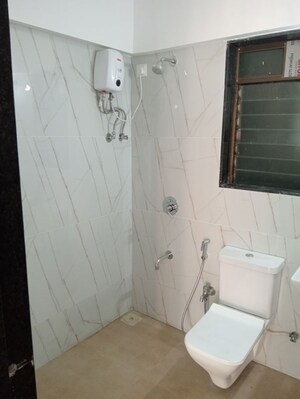 Bathroom in 1 BHK Apartment at Kurla East – for Rent