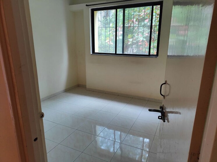 Room, shriniwas-chs 2 Bedroom 1100 Sq.Ft. Apartment In Vadgaon Budruk Pune 9863802
