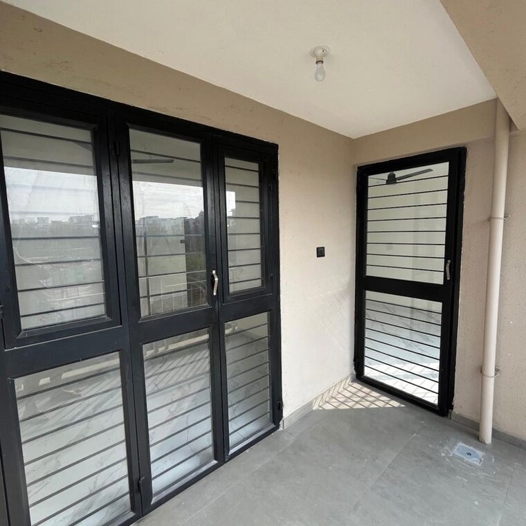 Balcony, pimple saudagar 3 Bedroom 1500 Sq.Ft. Apartment In Pimple Saudagar Pune 9863808