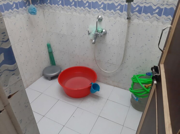 Bathroom, shriya-sankul 2 Bedroom 900 Sq.Ft. Apartment In Anand Nagar Pune 9863807