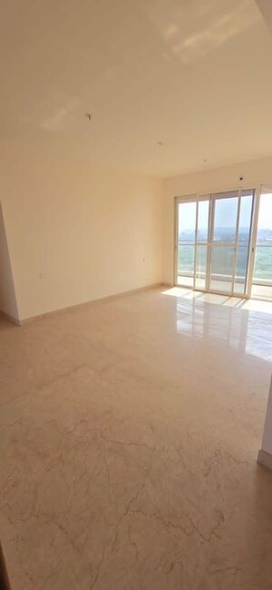 Room in 3.5 BHK Apartment at Supreme Belmac Residences D, Wadgaon Sheri – for Rent