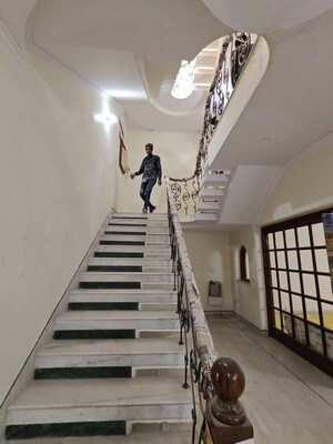 Staircase in 4 BHK Independent House at Ansal Sushant Lok I, Sector 43 – for Rent