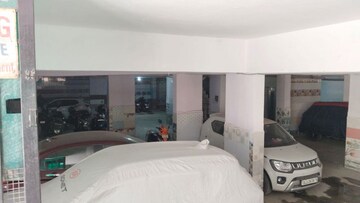 Parking in 3 BHK Builder Floor at Mehrauli – for Sale