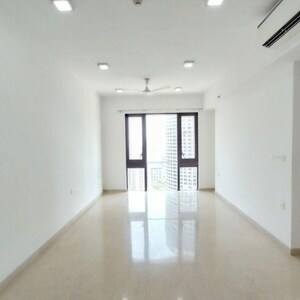 Room in 4 BHK Apartment at Lodha Marquise, Century Mills – for Sale