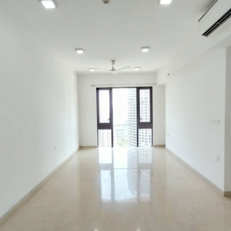 Room, lodha-marquise 4 Bedroom 1580 Sq.Ft. Apartment In Century Mills Mumbai 9863856