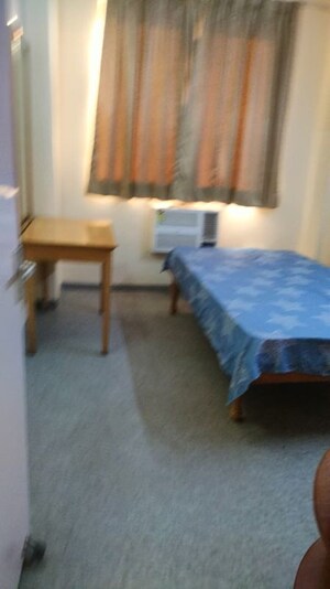 Living Room in 3 BHK Apartment at DLF Ridgewood Estate, Dlf Phase iv – for Rent