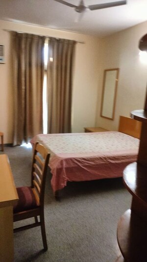 Bedroom in 3 BHK Apartment at DLF Ridgewood Estate, Dlf Phase iv – for Rent