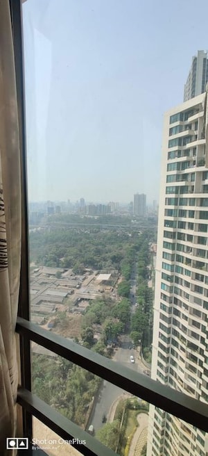 2.5 BHK Apartment For Rent in Oberoi Realty Woods, Goregaon East