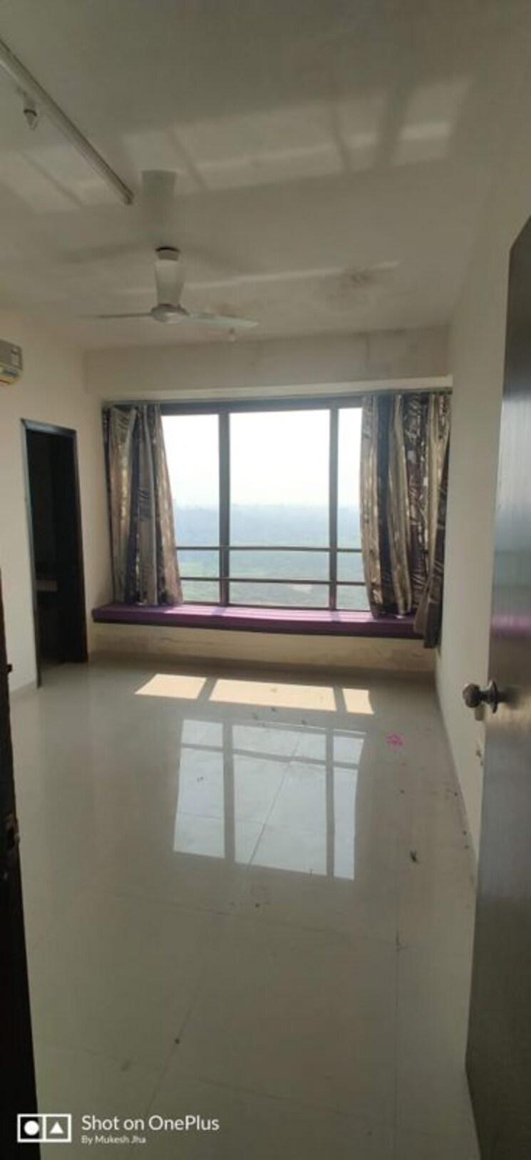 Room, oberoi-realty-woods 2.5 Bedroom 900 Sq.Ft. Apartment In Goregaon East Mumbai 9863888