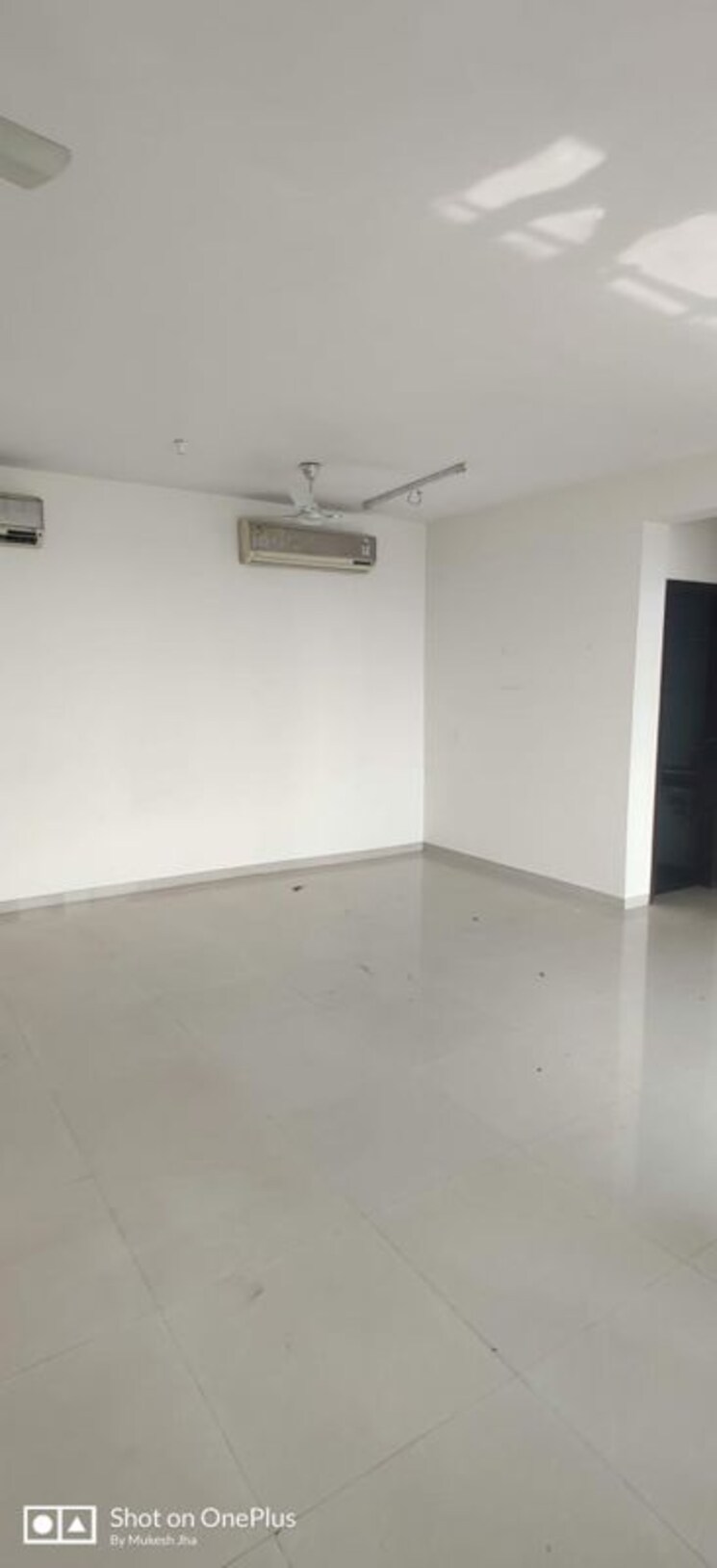 Room, oberoi-realty-woods 2.5 Bedroom 900 Sq.Ft. Apartment In Goregaon East Mumbai 9863888