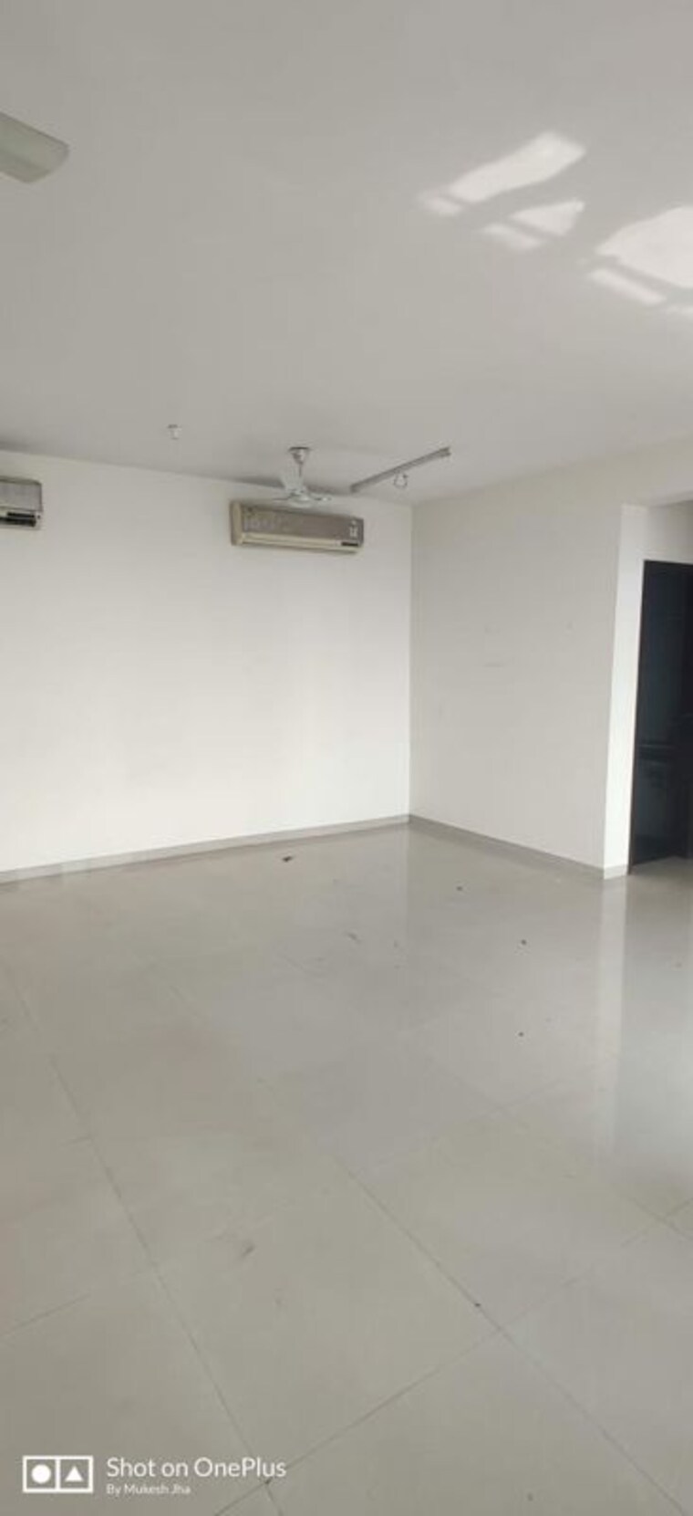 Room, oberoi-realty-woods 2.5 Bedroom 900 Sq.Ft. Apartment In Goregaon East Mumbai 9863888